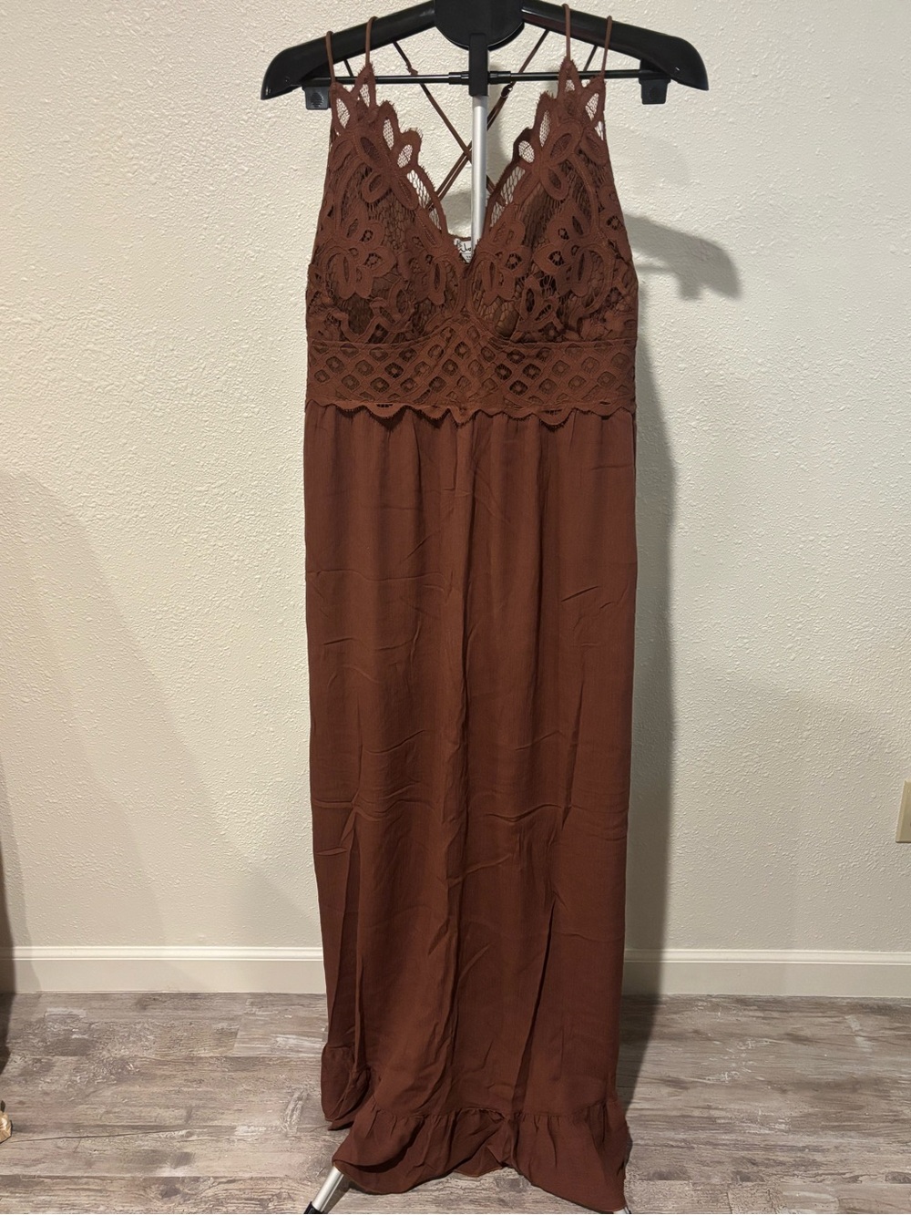 Crochet Lace Bodice Maxi Dress in Brown